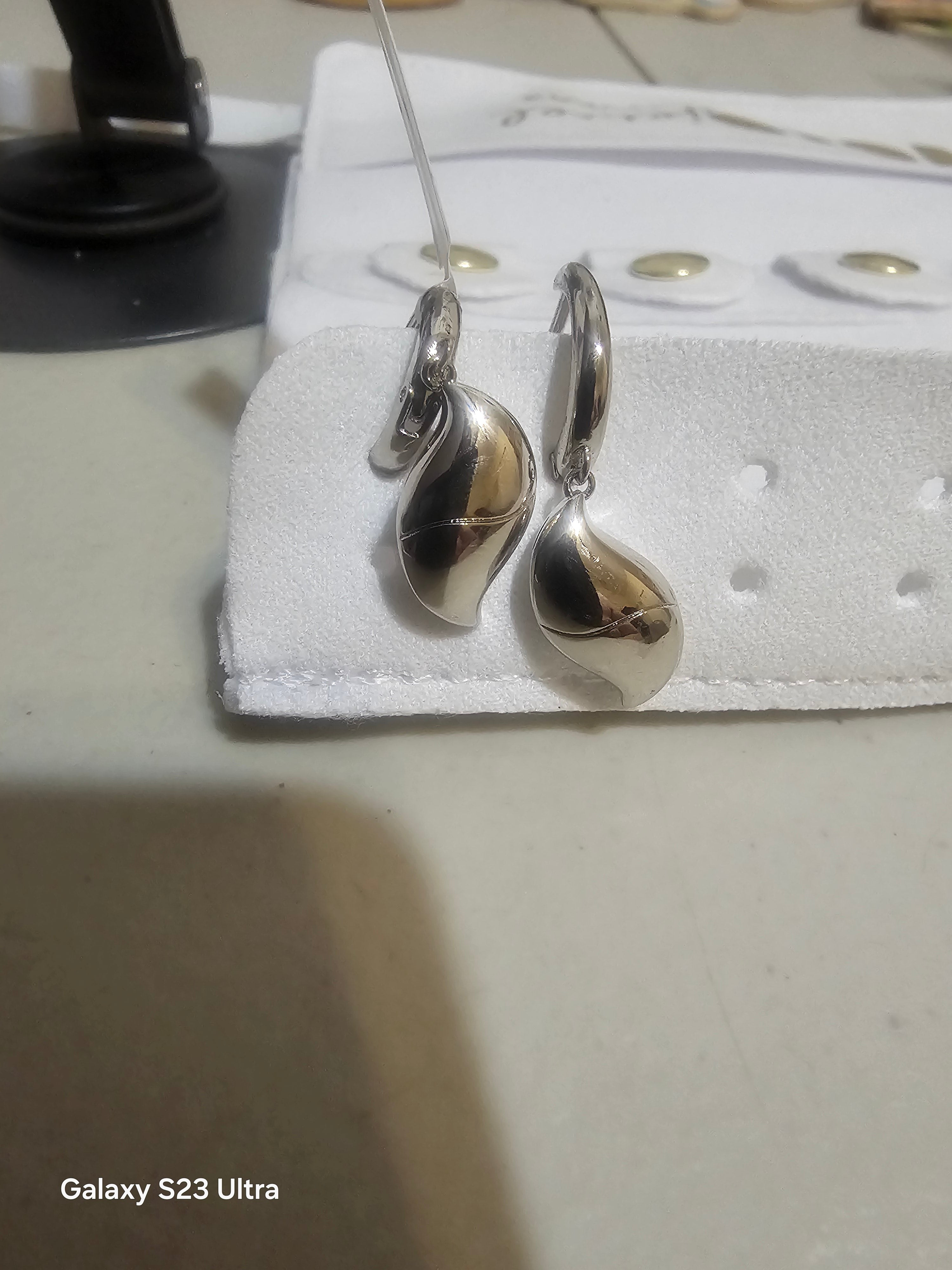 Arete Hoja Suave